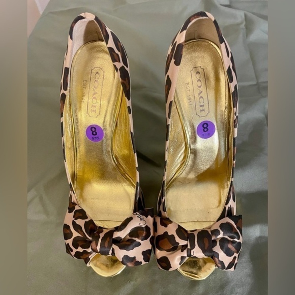 Coach Satin Leopard Print Daisey Open Toe Pumps Gold Heel Bow 8 Made In Italy - Picture 6 of 7